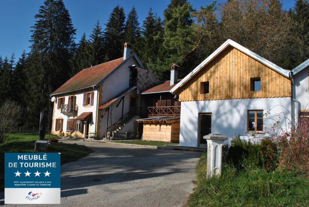 Gite Du Fourperet-Parc Naturel Du Haut-Jura Longevilles-Mont-d'Or Exterior photo